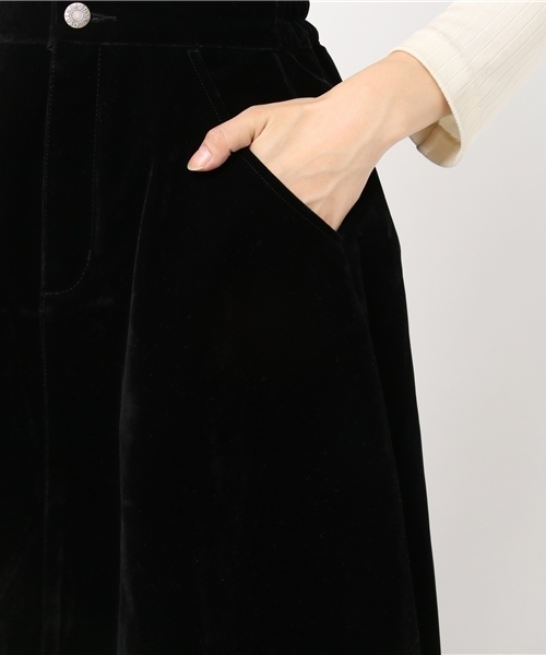 PUNYUS（プニュズ）の「ベロアミモレスカート（スカート・レディース・ブラック/イエロー/パープル/ワイン・1/2/3/4）」の15枚目の写真