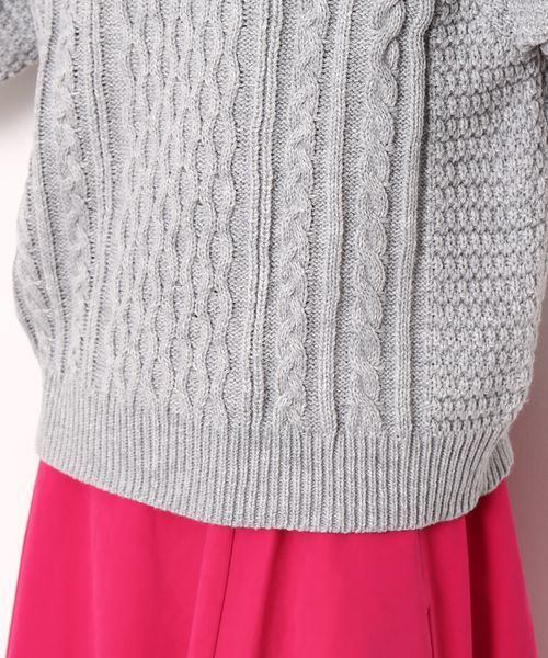 VIS（ビス）の「【WEB限定カラー】ボタン付きボトルネックプルオーバー（ニット/セーター・レディース・ホワイト/ライトグレー/ネイビー/ブルー系その他4・FREE）」の9枚目の写真