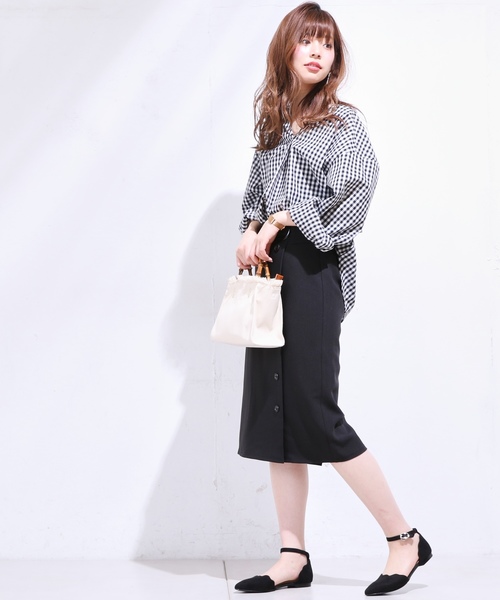 natural couture（ナチュラルクチュール）の「フロントボタンタイトSK（スカート・レディース・ブラック/カーキ/ピンクベージュ/サックスブルー・FREE）」の11枚目の写真