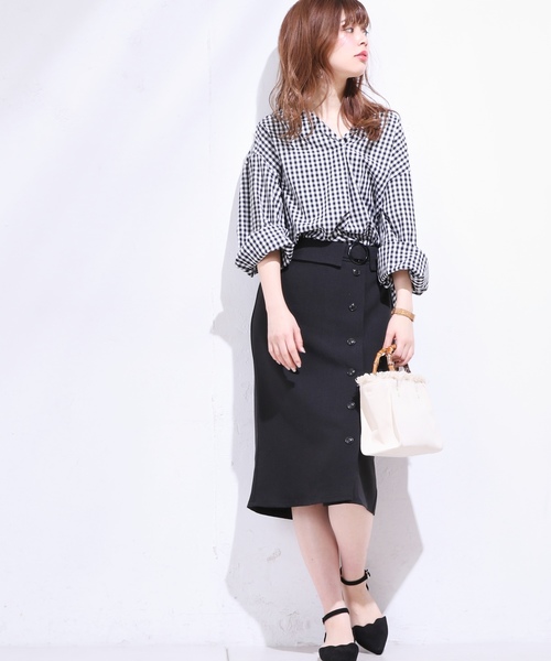 natural couture（ナチュラルクチュール）の「フロントボタンタイトSK（スカート・レディース・ブラック/カーキ/ピンクベージュ/サックスブルー・FREE）」の12枚目の写真