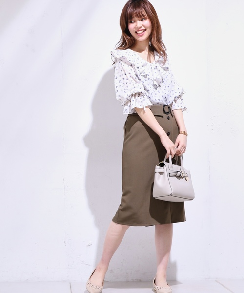 natural couture（ナチュラルクチュール）の「フロントボタンタイトSK（スカート・レディース・ブラック/カーキ/ピンクベージュ/サックスブルー・FREE）」の18枚目の写真