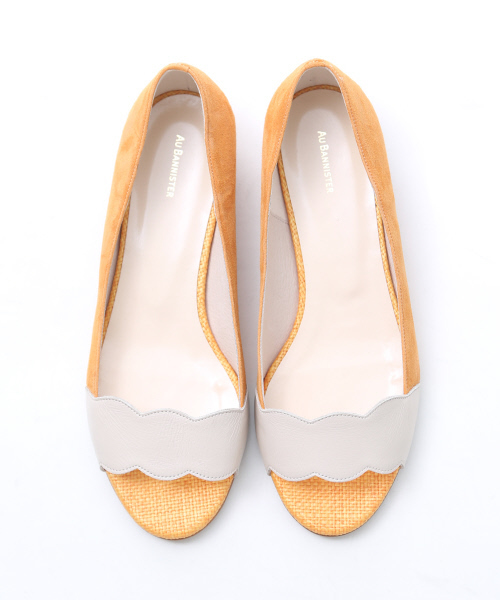 Au BANNISTER（オゥバニスター）の「スカラップオープントゥパンプス（パンプス・レディース・ブラック/ブルー/オレンジ・36/37/38/39/35）」の3枚目の写真