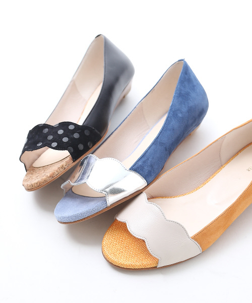 Au BANNISTER（オゥバニスター）の「スカラップオープントゥパンプス（パンプス・レディース・ブラック/ブルー/オレンジ・36/37/38/39/35）」の4枚目の写真