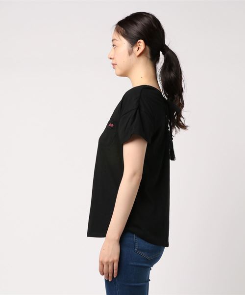 BILLABONG(ビラボン)の「BILLABONG レディース Tシャツ(Tシャツ/カットソー・レディース・ブラック/ピンク/ホワイト・MEDIUM)」の4枚目の写真
