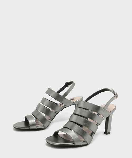 CHARLES & KEITH(チャールズ & キース)の「マルチストラップスリングバックサンダル / MULTI STRAP SLINGBACK SANDALS(サンダル・レディース・オレンジ/ライトグレー・23cm/24.5cm/23.5cm/25cm)」の4枚目の写真