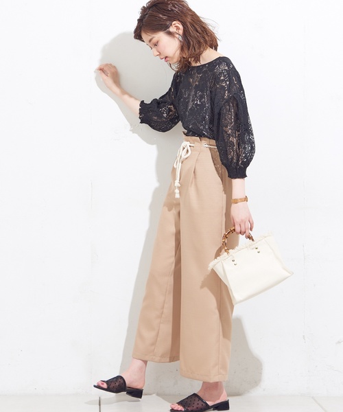 natural couture(ナチュラルクチュール)の「ツイストコード付マリンパンツ(その他パンツ・レディース・ベージュ/ネイビー/ストライプ・FREE)」の4枚目の写真