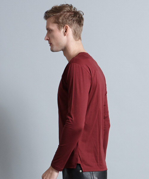 5351 POUR LES HOMMES(ゴーサンゴーイチプールオム)の「プライマリースムース長袖カットソー(Tシャツ/カットソー・メンズ・ホワイト/ブラック/ボルドー・44/46/48)」の17枚目の写真