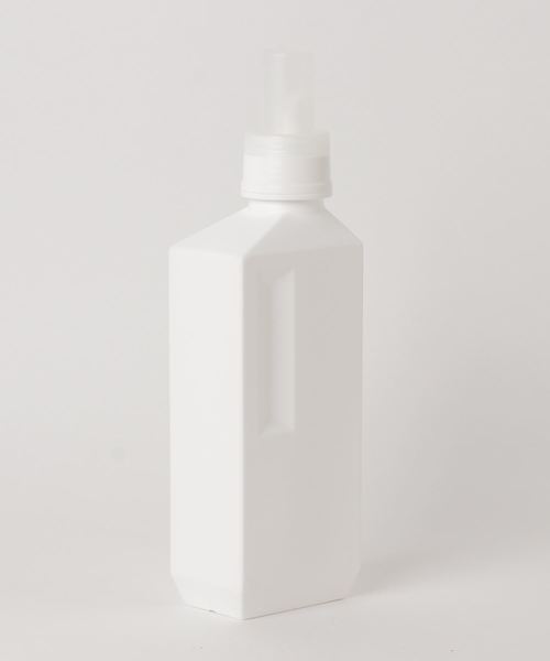 sarasa design（サラサデザイン）の「b2c ランドリーボトル L｜1000ml（ランドリーグッズ・レディース・ホワイト/チャコールグレー/ライトグレー・L）」の4枚目の写真