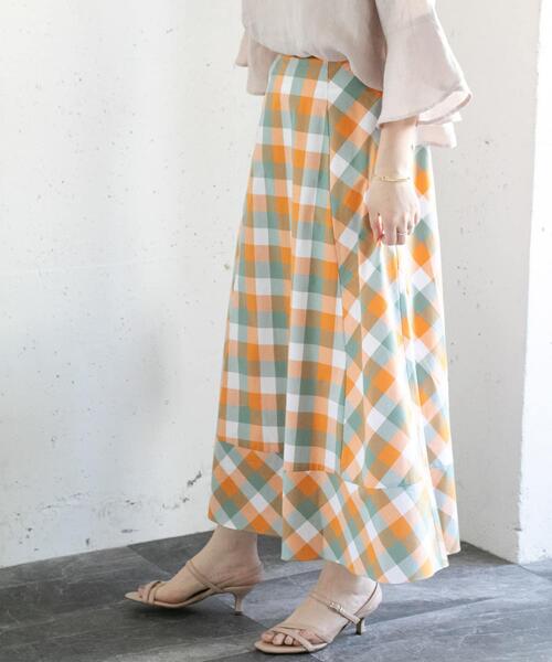 URBAN RESEARCH ROSSO WOMEN（アーバンリサーチ　ロッソ）の「カラーブロックマキシスカート∴（スカート・レディース・グリーン系その他/オレンジ系その他・38/36）」の5枚目の写真