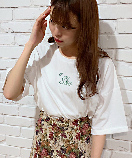 apres jour（アプレジュール）の「アソート袖ロールTシャツ【ZOZOTOWN限定アイテム】（Tシャツ/カットソー・レディース・ブラック/オフホワイト/ライトグリーン/その他/ホワイト系その他/ラベンダー/スモークピンク/モカ/ライトピンク・フリー）」の14枚目の写真