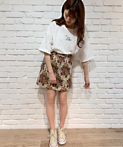 apres jour（アプレジュール）の「アソート袖ロールTシャツ【ZOZOTOWN限定アイテム】（Tシャツ/カットソー・レディース・ブラック/オフホワイト/ライトグリーン/その他/ホワイト系その他/ラベンダー/スモークピンク/モカ/ライトピンク・フリー）」の16枚目の写真