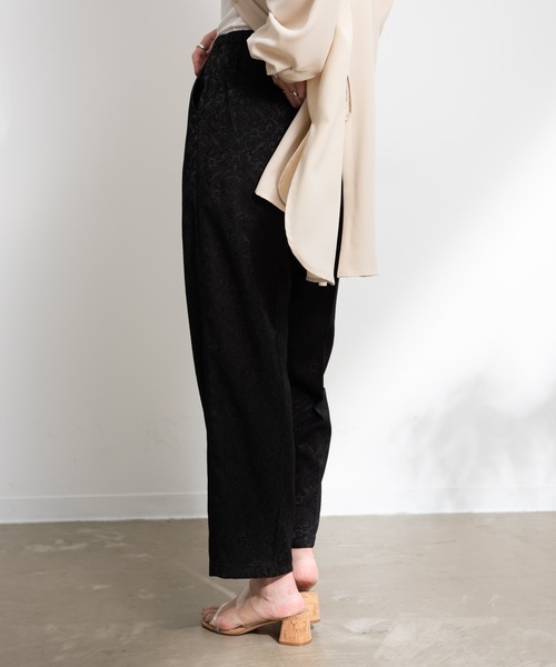 Aunt Marie's（アントマリーズ）の「AUNT MARIE'S  ジャガードスラックスパンツ（スラックス・レディース・ブラック/ベージュ・FREE）」の3枚目の写真