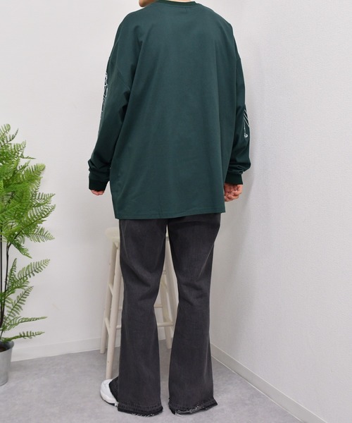 kutir（クティール）の「袖プリントストリートロンT（Tシャツ/カットソー・メンズ・ライトブルー/グレイッシュベージュ/グリーン・LARGE/MEDIUM）」の6枚目の写真