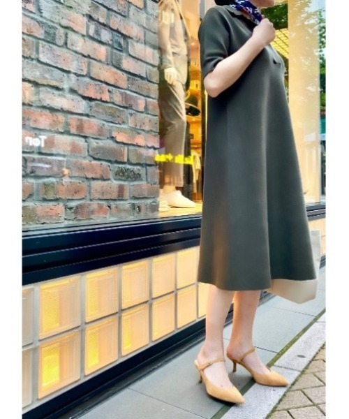 NEWYORKER（ニューヨーカー）の「【ホールガーメント】おとなニットポロワンピース（ワンピース・レディース・ベージュ/ブラック/カーキ・M/L）」の22枚目の写真