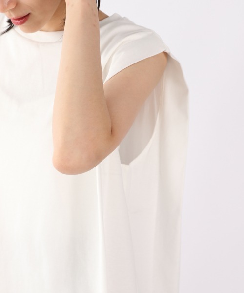 LOWRYS FARM（ローリーズファーム）の「タックノースリーブ　893382（Tシャツ/カットソー・レディース・ホワイト/ブラック/パープル・FREE）」の13枚目の写真