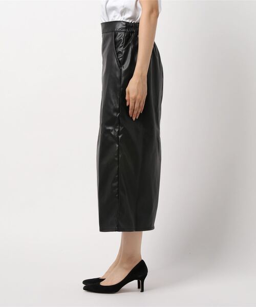 STYLEBLOCK(スタイルブロック)の「PUレザーバックスリットストレートロングスカート(スカート・レディース・ブラック/ライトベージュ/ブラウン・M)」の7枚目の写真