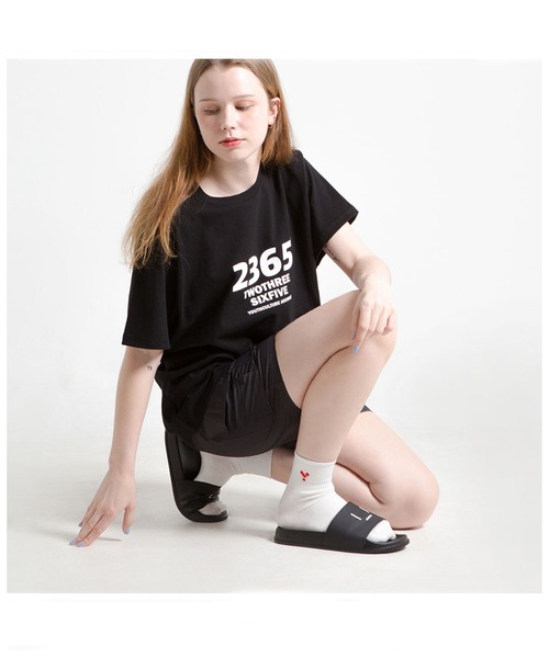 23.65(イーシプサムチョンユクオ)の「【23.65 E.SLIPPER】スポーティスライドサンダル 韓国ブランド(サンダル・レディース・ホワイト/パープル/ブラック・25/24/23)」の2枚目の写真