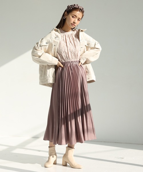 one after another NICE CLAUP(ワンアフターアナザーナイスクラップ)の「硫化染めゆるGジャン(デニムジャケット・レディース・アイボリー/ブラック/ネイビー/ピンク・FREE)」の12枚目の写真