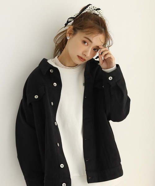 one after another NICE CLAUP(ワンアフターアナザーナイスクラップ)の「硫化染めゆるGジャン(デニムジャケット・レディース・アイボリー/ブラック/ネイビー/ピンク・FREE)」の21枚目の写真