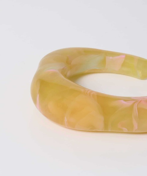 KBF（ケイビーエフ）の「CASSELINI　アクリルマーブルバングル∴（ブレスレット・レディース・ブラウン/ピンク/グリーン・ONE）」の6枚目の写真
