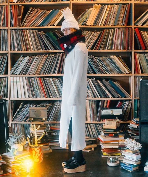 STOF（ストフ）の「Mohawk Knit Cap（ニットキャップ/ビーニー・レディース・ブラック/ホワイト・FREE）」の10枚目の写真