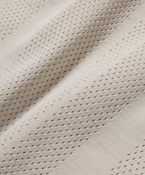 MEN'S BIGI（メンズビギ）の「12Gニット/アイレットストライプ天竺 ヘンリーネックニット（Tシャツ/カットソー・メンズ・ライトグレー/カーキ/ターコイズブルー/マスタード・02/03）」の15枚目の写真