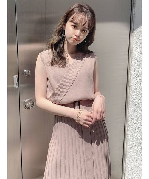 dazzlin(ダズリン)の「プリーツカシュクールワンピース(ワンピース・レディース・ブラック/ベージュ/ピンク・FREE)」の16枚目の写真