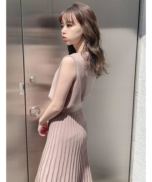 dazzlin(ダズリン)の「プリーツカシュクールワンピース(ワンピース・レディース・ブラック/ベージュ/ピンク・FREE)」の17枚目の写真