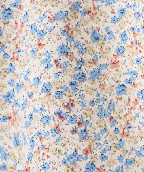 natural couture(ナチュラルクチュール)の「マット金釦とろみサテン6分袖ブラウス(シャツ/ブラウス・レディース・オフホワイト/サックスブルー/ミント/その他1/その他2/その他3/ピンクベージュ・FREE)」の8枚目の写真