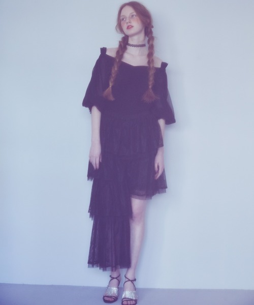 J1U by LA BELLE ETUDE(ジユウバイラベルエチュード)の「パフチュールシフォン袖リブTOPS(Tシャツ/カットソー・レディース・ブラック/ピンク・FREE)」の4枚目の写真