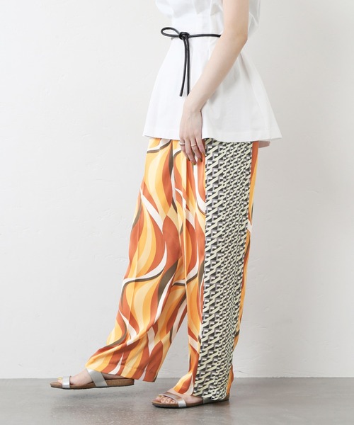 JOURNAL STANDARD(ジャーナルスタンダード)の「【Ayumi.HxJOURNALSTANDARD】ドッキングプリントパンツ◆(その他パンツ・レディース・オレンジ/グリーン・38/36)」の9枚目の写真