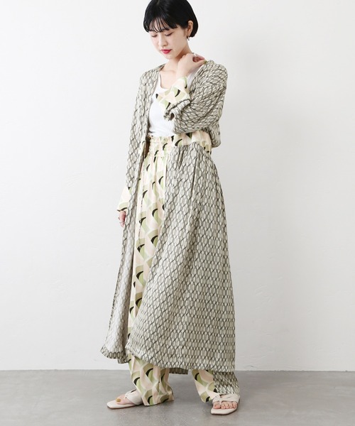 JOURNAL STANDARD(ジャーナルスタンダード)の「【Ayumi.HxJOURNALSTANDARD】ドッキングプリントパンツ◆(その他パンツ・レディース・オレンジ/グリーン・38/36)」の21枚目の写真