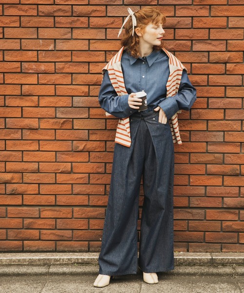 BONLECILL（ボンルシール）の「フロントホック ワイド デニムパンツ（デニムパンツ・レディース・ブラック/ネイビー/ブルー・M/L）」の5枚目の写真