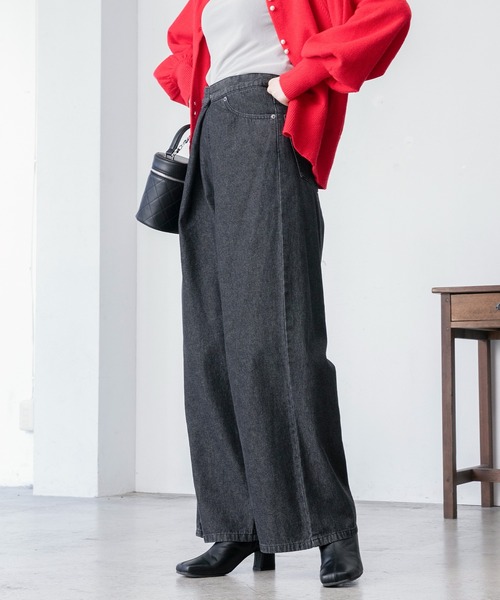 BONLECILL（ボンルシール）の「フロントホック ワイド デニムパンツ（デニムパンツ・レディース・ブラック/ネイビー/ブルー・M/L）」の9枚目の写真