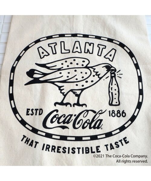 212 KITCHEN STORE(トゥワントゥキッチンストア)の「Coca-Cola (コカ・コーラ) エコバッグ BK(エコバッグ/サブバッグ・レディース・その他・00)」の2枚目の写真