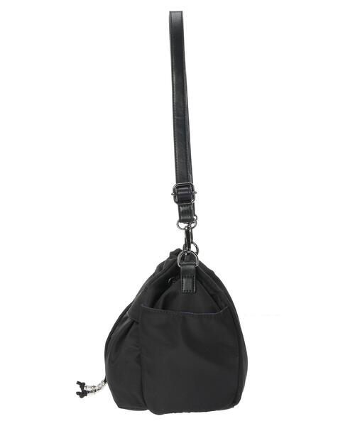 YECCA VECCA(イェッカヴェッカ)の「巾着デザインショルダーバック*(トートバッグ・レディース・ブラック/カーキ・FREE)」の6枚目の写真