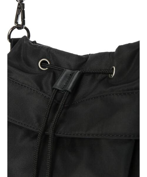 YECCA VECCA(イェッカヴェッカ)の「巾着デザインショルダーバック*(トートバッグ・レディース・ブラック/カーキ・FREE)」の11枚目の写真