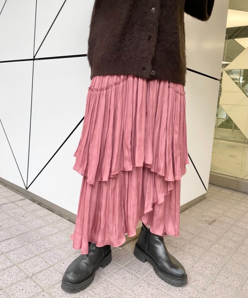 CIAOPANIC（チャオパニック）の「サテンティアードマキシスカート（スカート・レディース・ブラック/オリーブ/ピンク/アイボリー・FREE）」の4枚目の写真