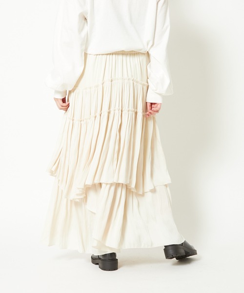 CIAOPANIC（チャオパニック）の「サテンティアードマキシスカート（スカート・レディース・ブラック/オリーブ/ピンク/アイボリー・FREE）」の13枚目の写真