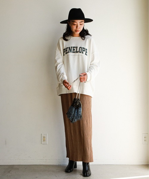 feepur(フェピュール)の「カレッジロゴオーバースウェット(スウェット・レディース・グリーン/ネイビー/オフホワイト/杢グレー・MEDIUM)」の20枚目の写真