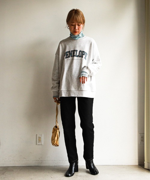 feepur(フェピュール)の「カレッジロゴオーバースウェット(スウェット・レディース・グリーン/ネイビー/オフホワイト/杢グレー・MEDIUM)」の15枚目の写真