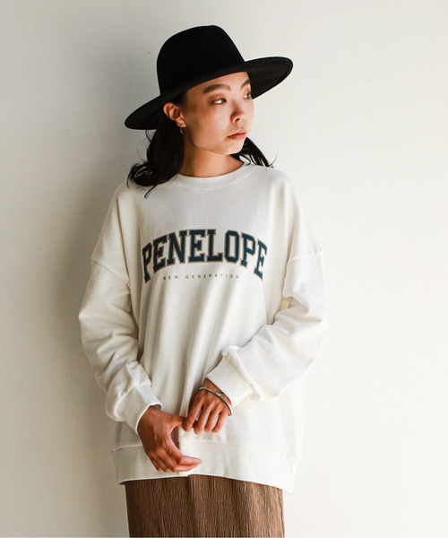 feepur(フェピュール)の「カレッジロゴオーバースウェット(スウェット・レディース・グリーン/ネイビー/オフホワイト/杢グレー・MEDIUM)」の11枚目の写真