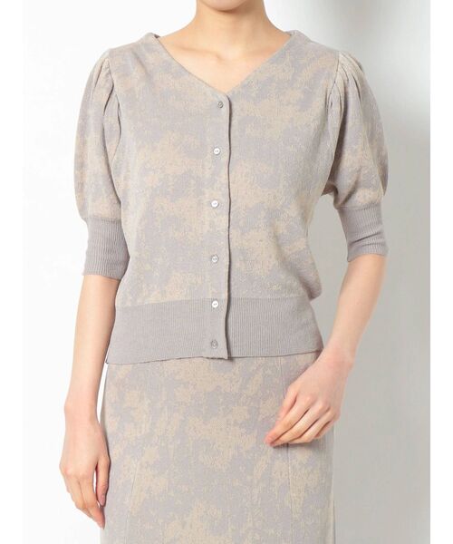 LAGUNAMOON（ラグナムーン）の「ジャガードパターン2WAYニットプルオーバー（ニット/セーター・レディース・ブラウン/ライトグレー・FREE）」の3枚目の写真