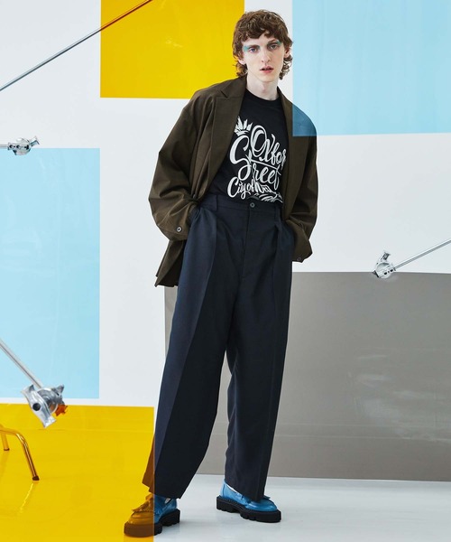 MAISON SPECIAL（メゾンスペシャル）の「《ユニセックスアイテム》マルチファブリックストレッチプライムオーバーダブルテーラードジャケット 【MAISON SPECIAL/メゾンスペシャル】（テーラードジャケット・メンズ・カーキ/ブラック/チャコールグレー/グレー・1/0/2）」の19枚目の写真