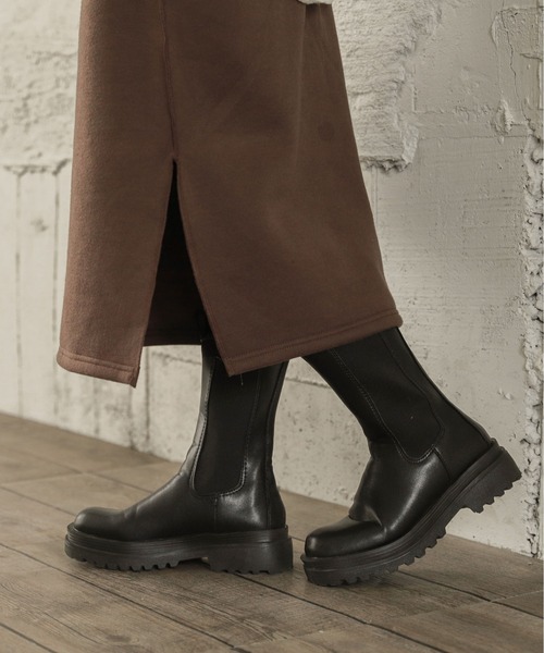 La-gemme（ラジェム）の「サイドゴアロングブーツ（ブーツ・レディース・ホワイト/ブラック・35/36/37/38/39/40）」の13枚目の写真