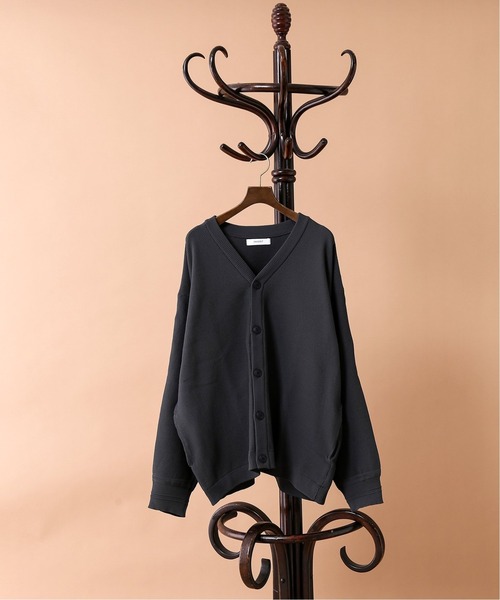 B.C STOCK（ベーセーストック）の「POLYESTER ライトカーディガン（カーディガン/ボレロ・メンズ・チャコールグレー/ブラウン/グリーン・MEDIUM/LARGE）」の15枚目の写真