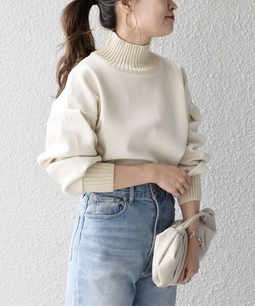 SHIPS（シップス）の「*〈手洗い可能〉ダンボールリブタートル◇（スウェット・レディース・チャコールグレー/ライトブルー/ベージュ/オフホワイト/ライトイエロー・ONE SIZE）」の19枚目の写真