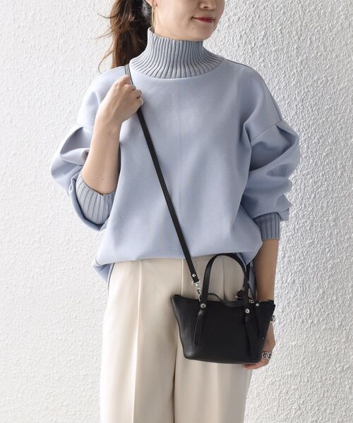 SHIPS（シップス）の「*〈手洗い可能〉ダンボールリブタートル◇（スウェット・レディース・チャコールグレー/ライトブルー/ベージュ/オフホワイト/ライトイエロー・ONE SIZE）」の17枚目の写真