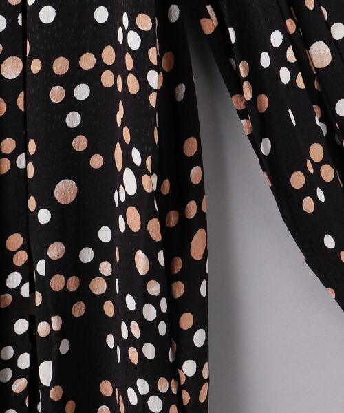 DIANE von FURSTENBERG（ダイアンフォンファステンバーグ）の「＜DIANE von FURSTENBERG（ダイアン フォン ファステンバーグ）＞ドット ハイネック ワンピース ■■■（ワンピース・レディース・ブラック・4/2）」の3枚目の写真