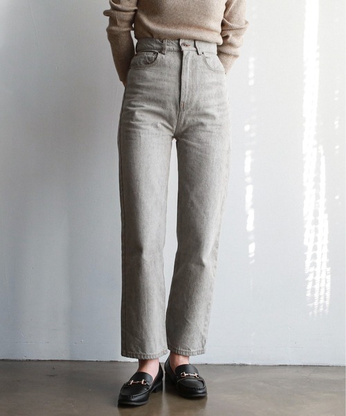 feepur（フェピュール）の「ハイウエストストレートデニム（デニムパンツ・レディース・ネイビー/グレー系その他/シルバーグレー/ブラック・MEDIUM/SMALL）」の3枚目の写真